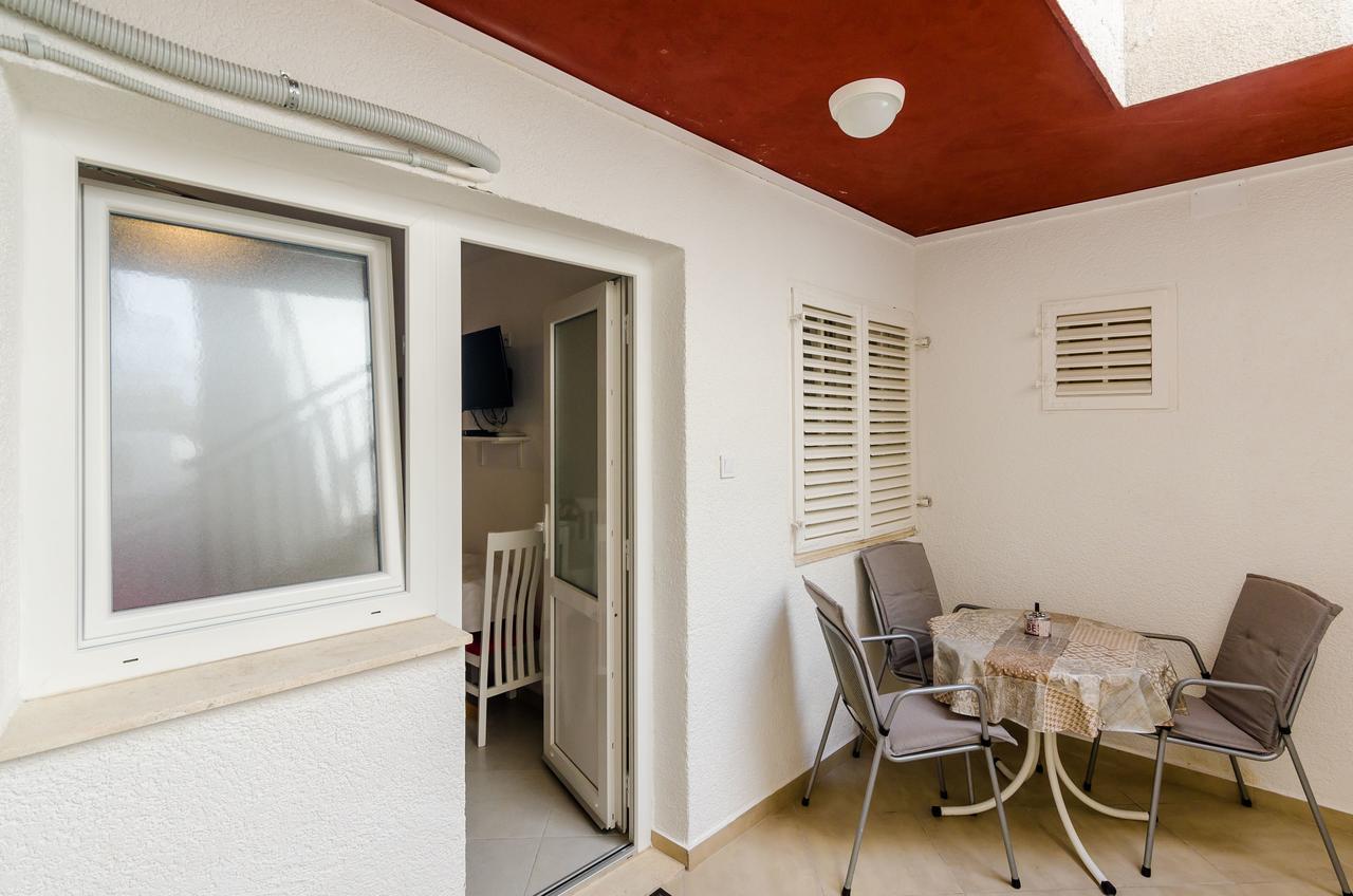 Guest House Nenada Dubrovnik Bagian luar foto